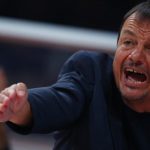 Ξέσπασμα Αταμάν για τις φάσεις με Σλούκα, Βεζένκοφ: «Ελληνορωμαϊκή σε παρκέ»!